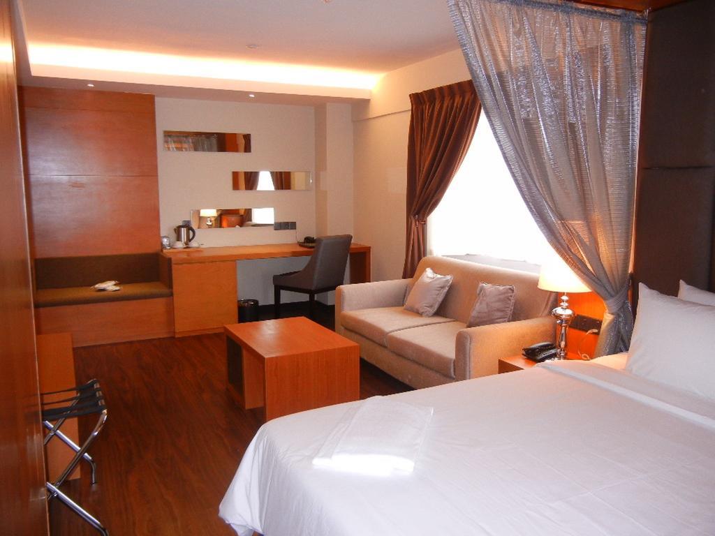 C'Haya Hotel Kota Kinabalu Cameră foto